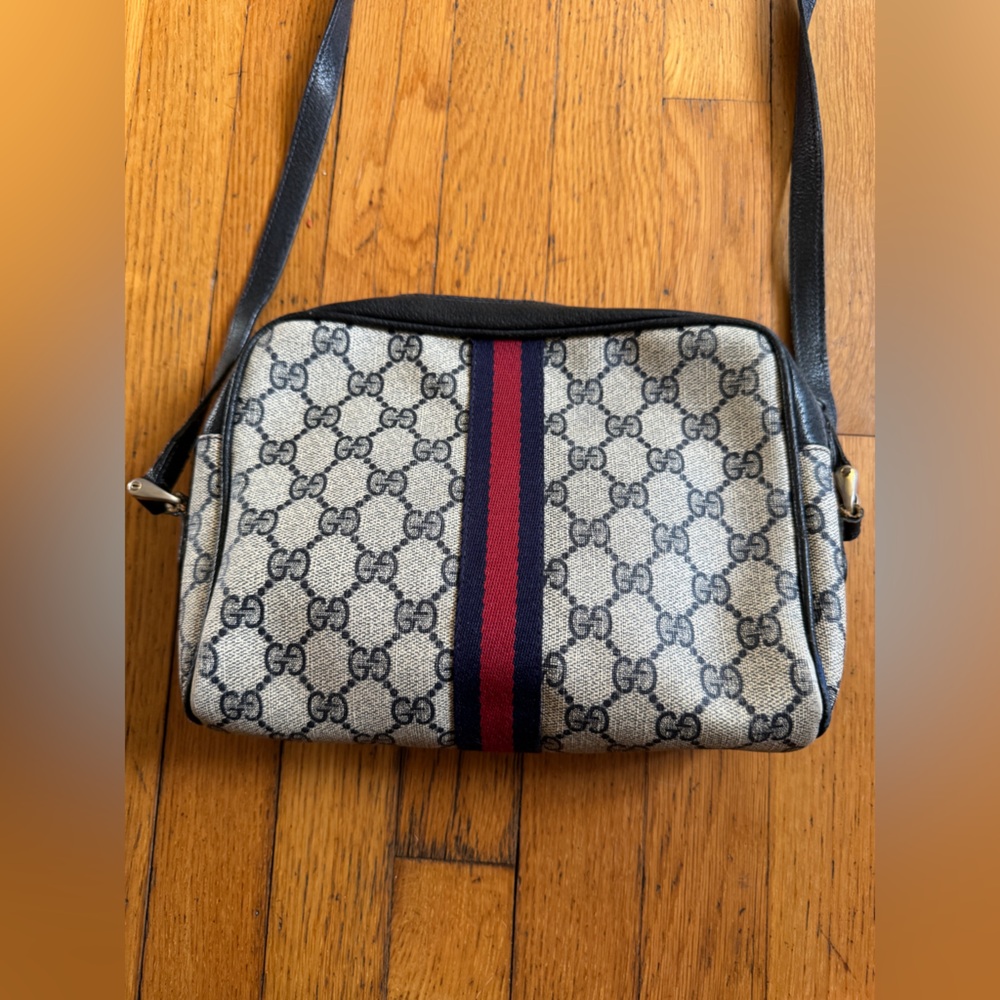 80s Vintage Gucci GG Supreme crossbody bag - Picture 8 of 14
